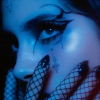 Nadya Riot